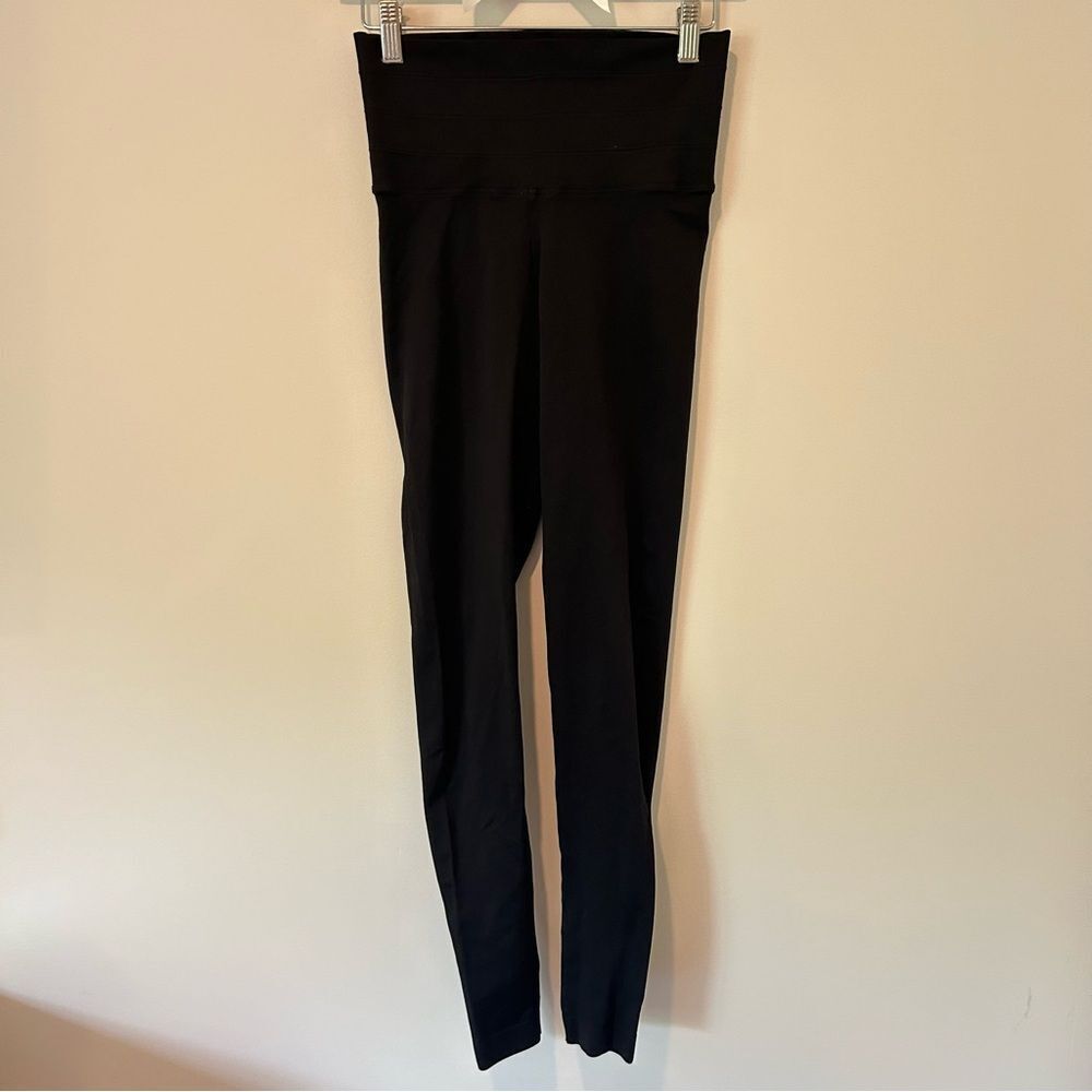 NUX High Waist Band Solid Black Leggings